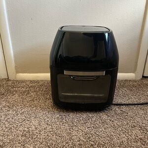 Sleek Black Air Fryer